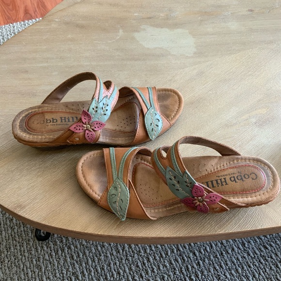 cobb hill sandals by new balance